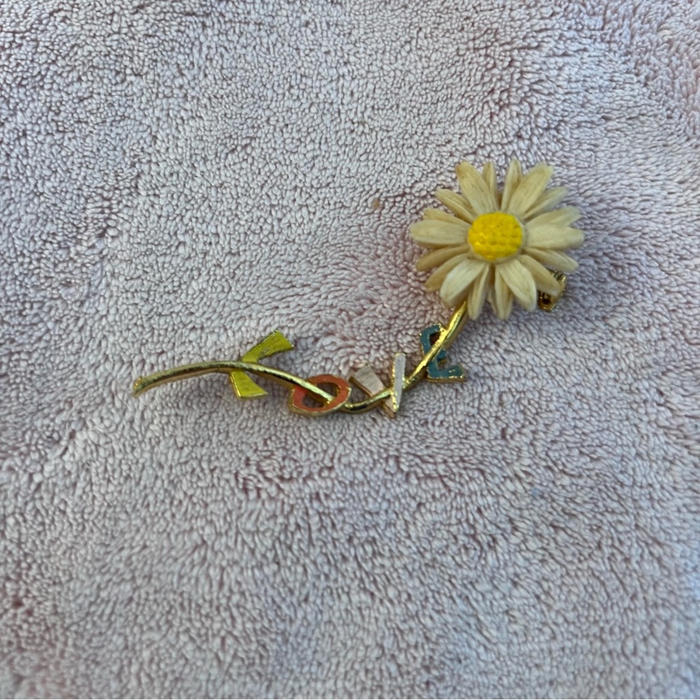 Vintage No Brand Flower with LOVE written on the steam Pin Brooch